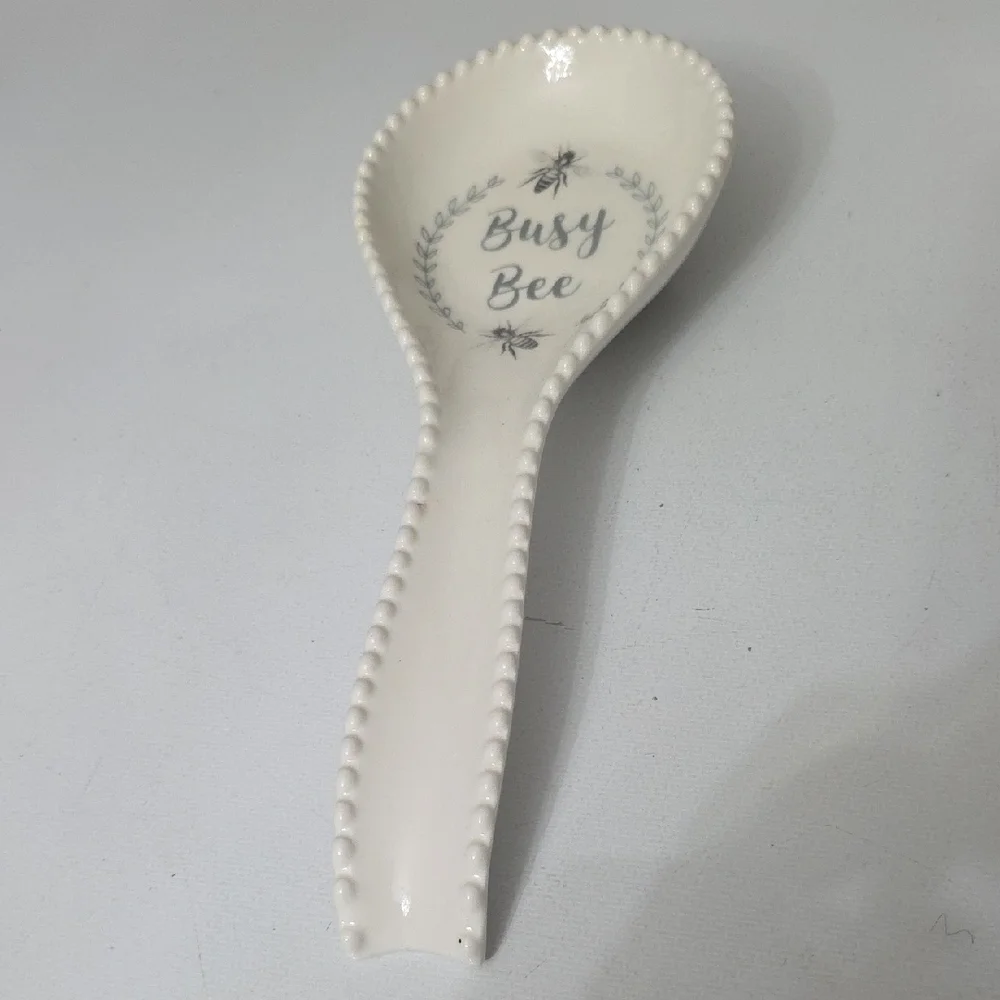 Busy Bee Ceramic Spoon Rest - Cream
